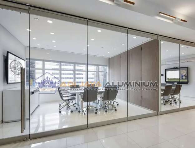 Partisi aluminium custom Tangerang kaca tempered gratis pasang